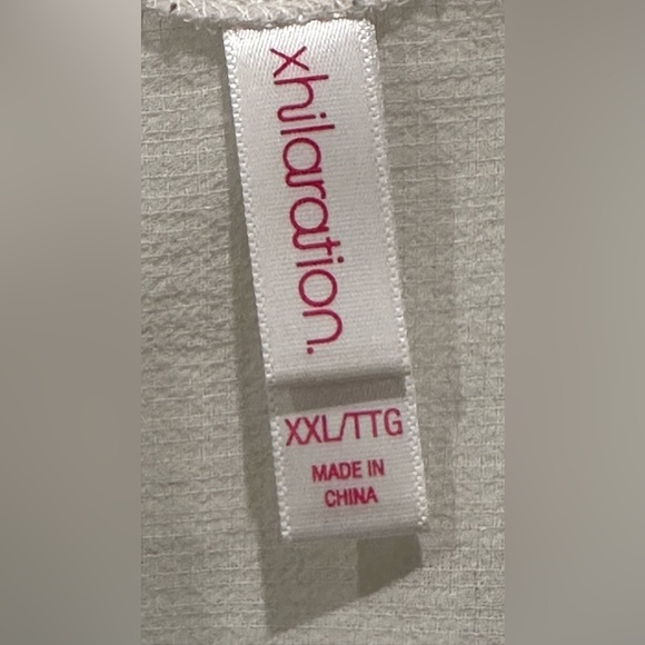 GUC. XXL White Summer Top. - Picture 5 of 9